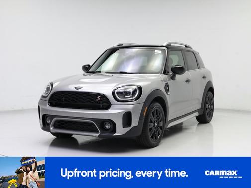 Gray 2024 MINI Countryman S