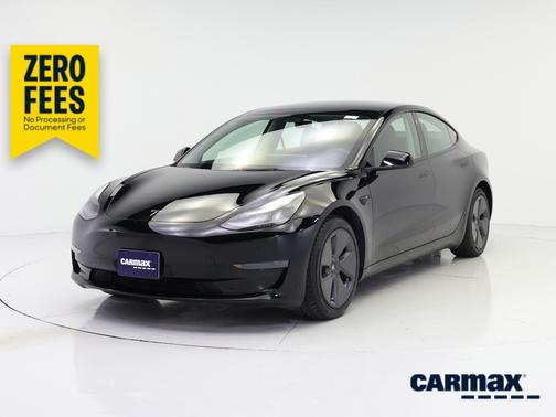 Black 2022 Tesla Model 3