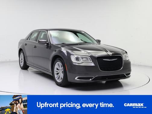 2016 Chrysler 300 Limited