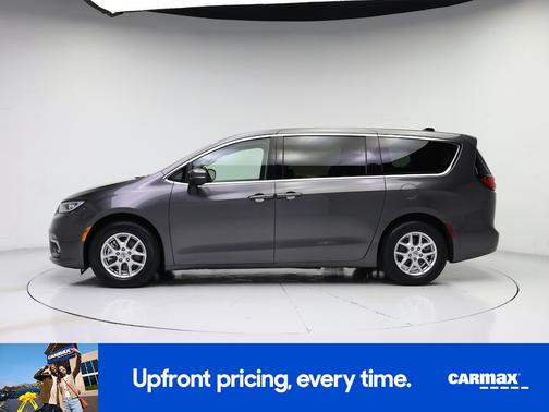 Gray 2023 Chrysler Pacifica Touring L