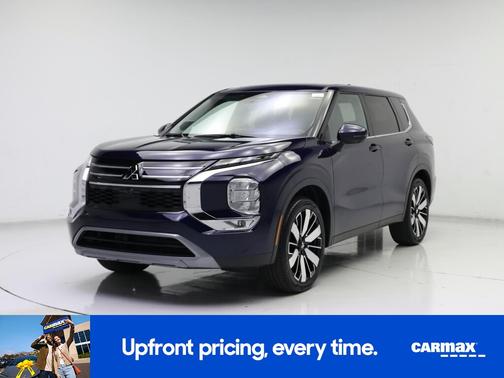 Blue 2025 Mitsubishi Outlander SE