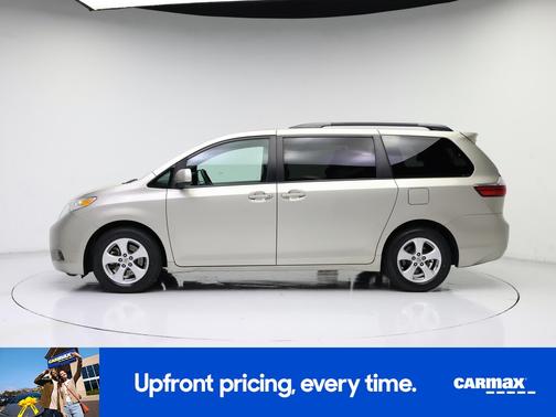 2017 Toyota Sienna LE