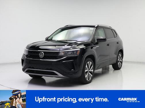 Black 2022 Volkswagen Taos SE