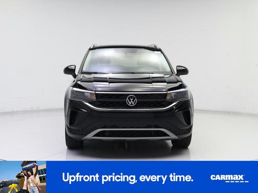 Black 2022 Volkswagen Taos SE