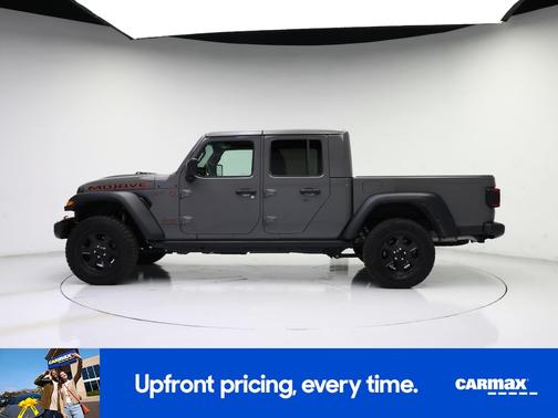 Gray 2023 Jeep Gladiator Mojave