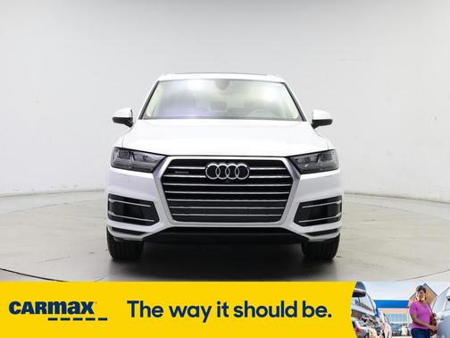 2019 Audi Q7 Premium Plus