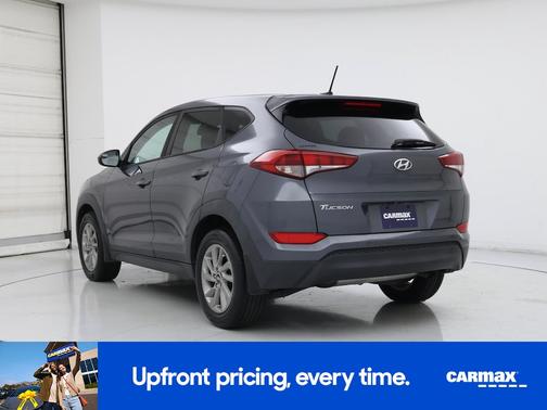 Gray 2017 Hyundai TUCSON SE