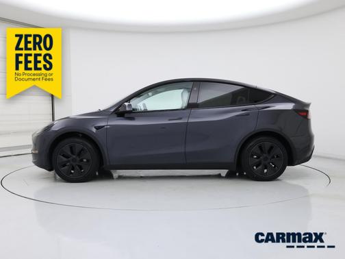 Gray 2025 Tesla Model Y Long Range