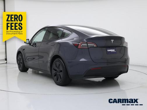 Gray 2025 Tesla Model Y Long Range