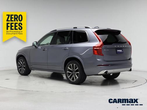 Gray 2019 Volvo XC90 T5 Momentum