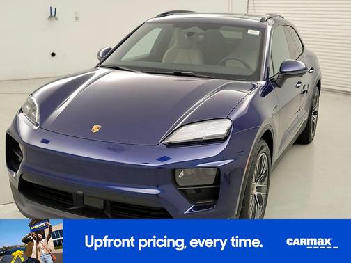 2025 Porsche Macan 4S