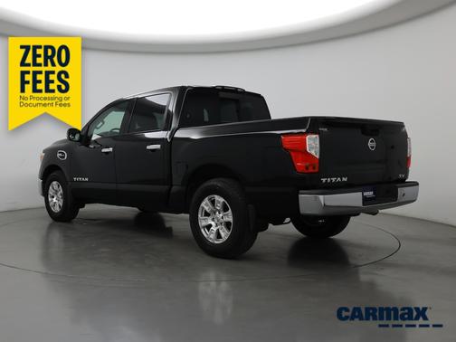 Black 2017 Nissan Titan SV