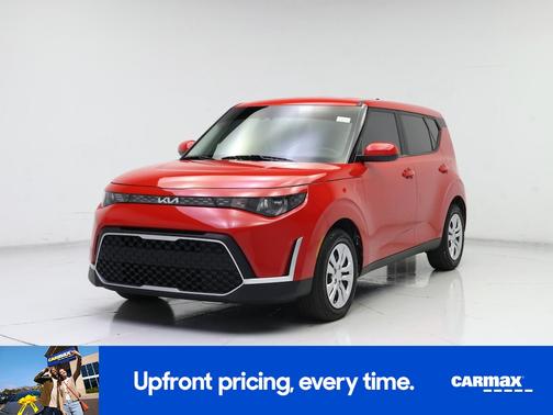 Red 2023 Kia Soul LX