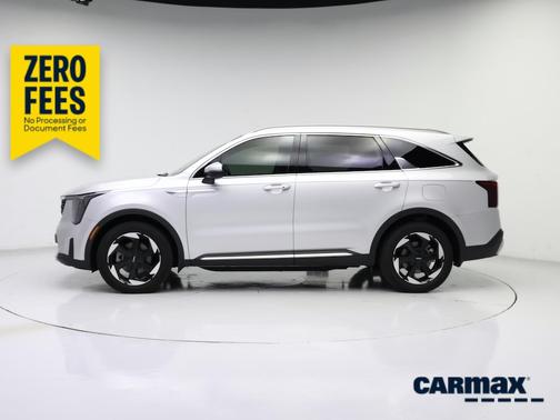 Silver 2025 Kia Sorento Hybrid EX
