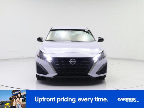 Gray 2025 Nissan Altima SR