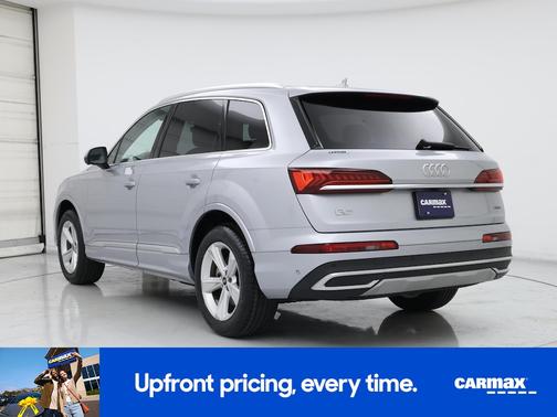 Silver 2022 Audi Q7 Premium