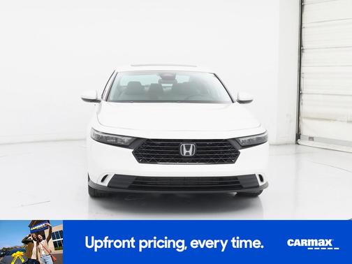 White 2024 Honda Accord EX