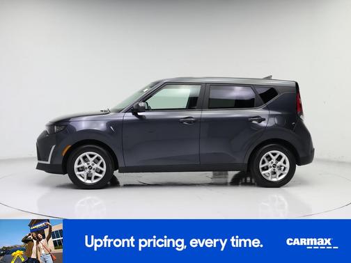 Gray 2025 Kia Soul LX