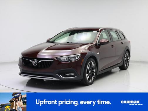 Burgundy 2018 Buick Regal TourX Essence
