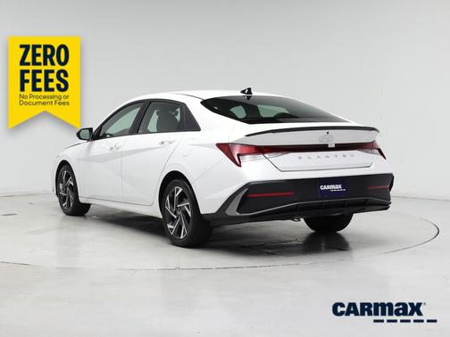 White 2025 Hyundai ELANTRA SEL Sport