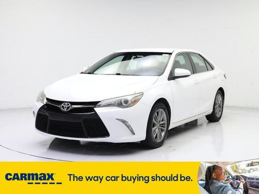 2016 Toyota Camry SE