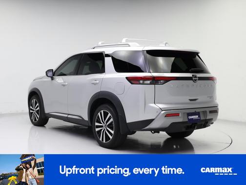 Silver 2023 Nissan Pathfinder Platinum
