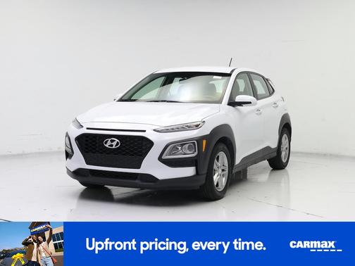 White 2018 Hyundai KONA SE