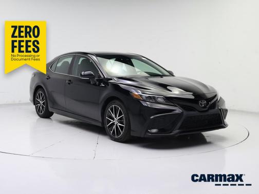Black 2023 Toyota Camry SE