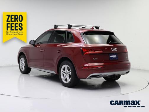 Red 2018 Audi Q5 Premium
