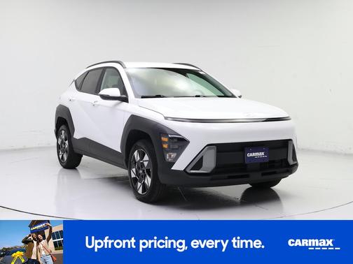 White 2025 Hyundai KONA SEL
