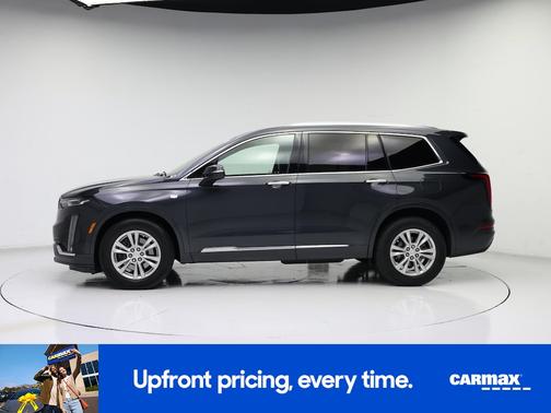 Green 2023 Cadillac XT6 Luxury