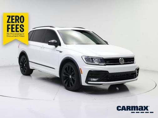White 2021 Volkswagen Tiguan SE R-Line Black