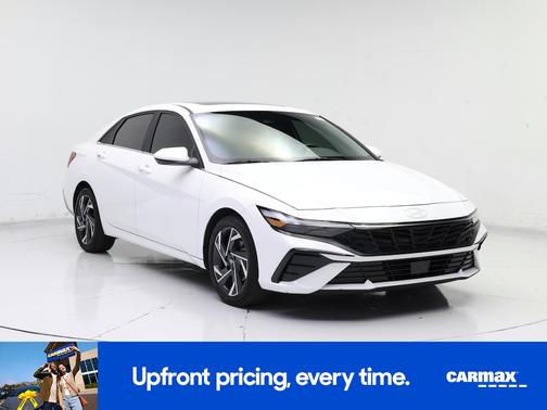 White 2024 Hyundai ELANTRA SEL
