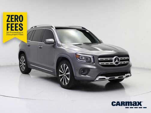 Gray 2022 Mercedes-Benz GLB 250