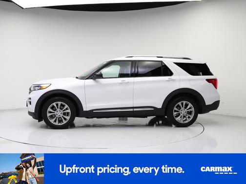 White 2023 Ford Explorer Limited
