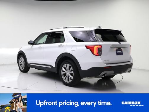 White 2023 Ford Explorer Limited