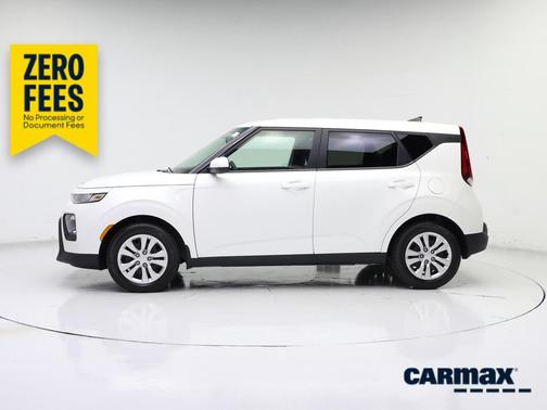 White 2020 Kia Soul LX