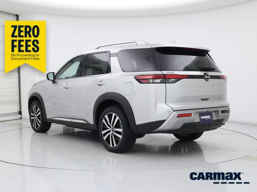 Silver 2023 Nissan Pathfinder Platinum