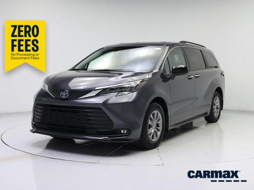 Gray 2025 Toyota Sienna XLE
