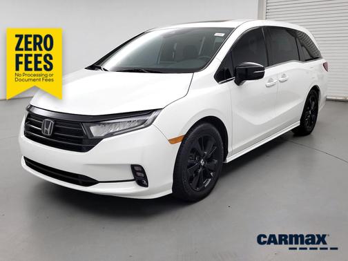 White 2023 Honda Odyssey Sport