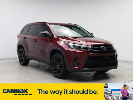 2019 Toyota Highlander SE
