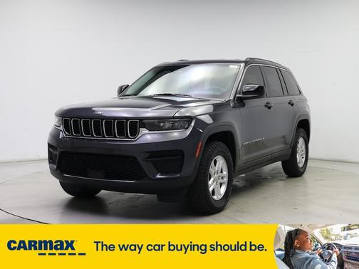 2022 Jeep Grand Cherokee Laredo