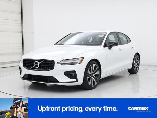 White 2022 Volvo S60 B5 Momentum