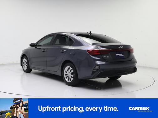 Gray 2024 Kia Forte LX