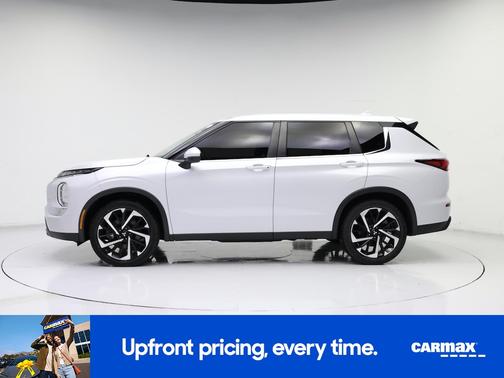 2022 Mitsubishi Outlander ES