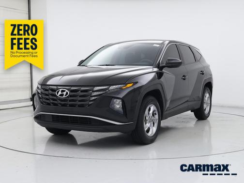 Black 2023 Hyundai TUCSON SE
