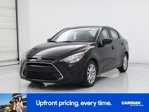 Black 2018 Toyota Yaris iA