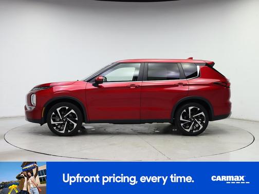 2023 Mitsubishi Outlander SE