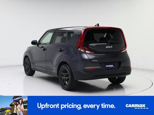 Gray 2022 Kia Soul LX