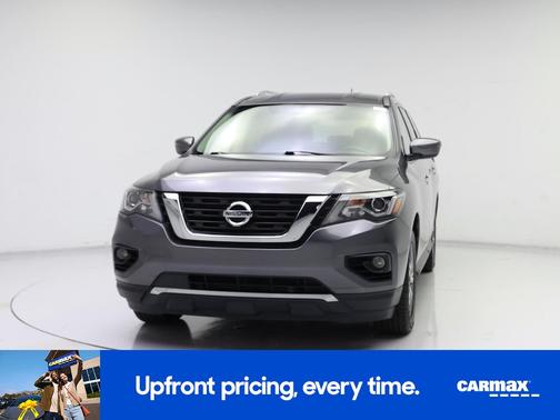 2018 Nissan Pathfinder SV